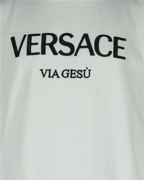 versace 12 via gesu t shirt|Versace VIA GESU 12 Red Logo Box Short Sleeve Shirt .